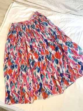 Lifestyles Boho Flowy Maxi Skirt. Size Medium